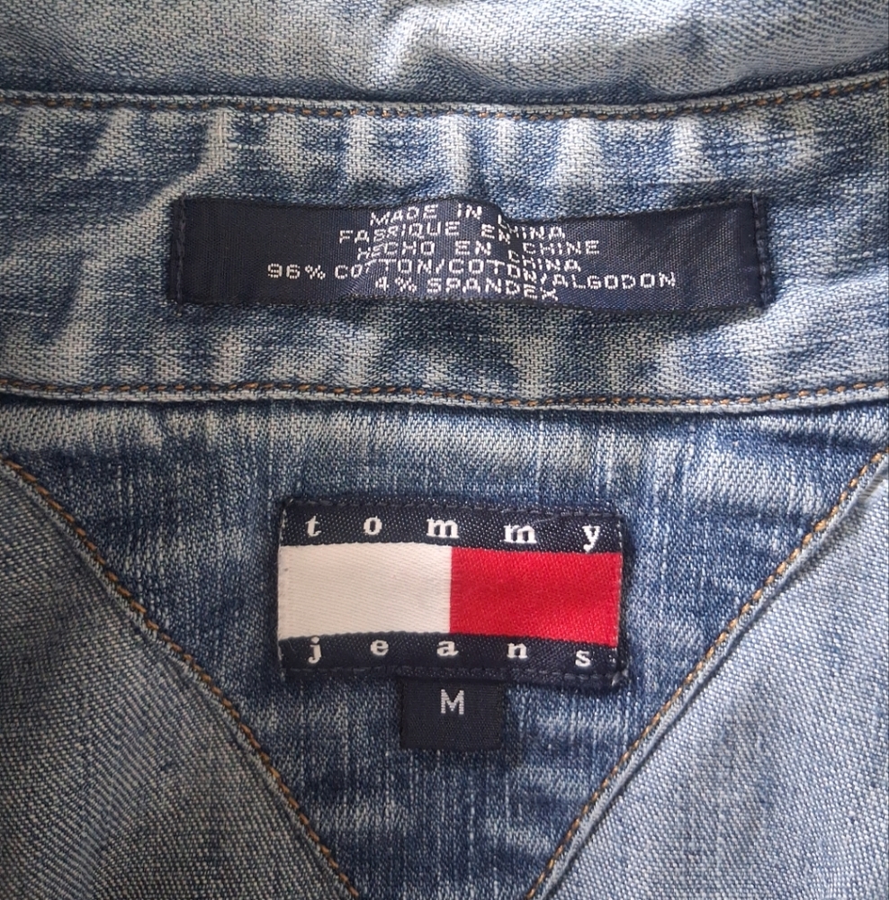 Vintage Tommy Hilfiger Denim Shirt Youth Blue Button Up Long Sleeve M - Picture 4 of 15